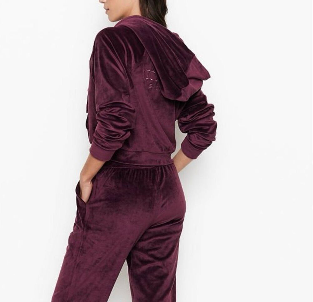 Victoria’s Secret Velour Set Embroidered Women’s Size Large